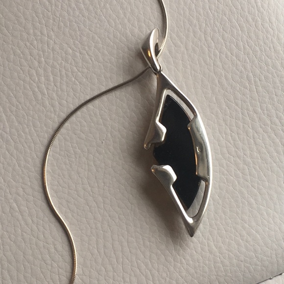 Green Amber Sterling Silver Necklace - Picture 3 of 4